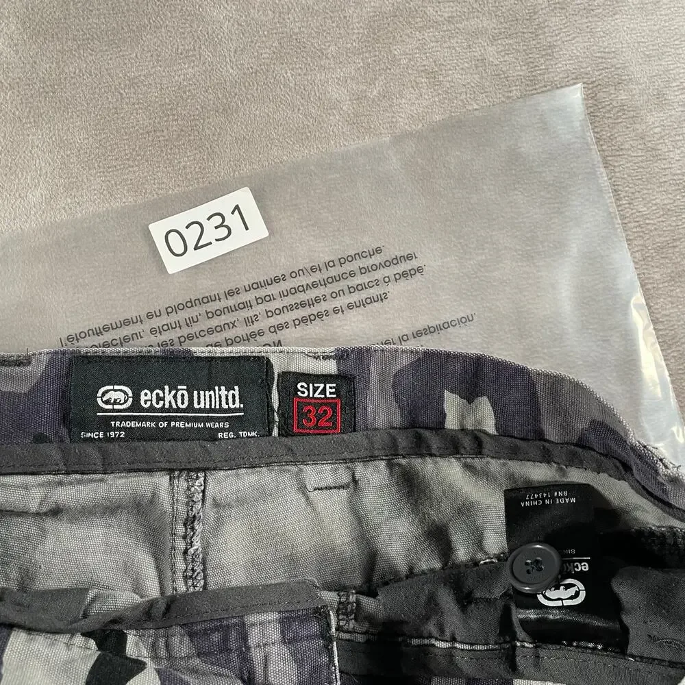 Y2K Ecko Unltd Purple Grey Military Camo Cargo Shorts 33 Paint Stained VTG